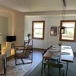 Ermele's House Holiday home