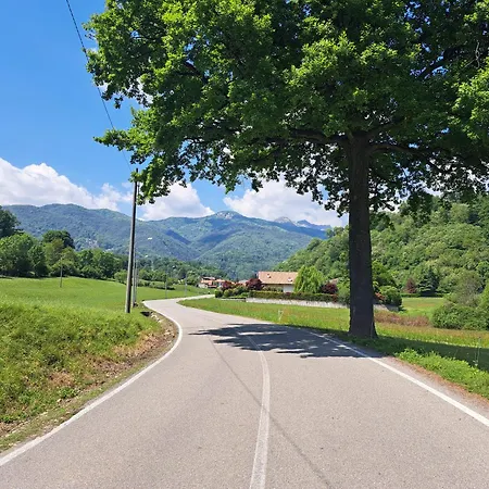 Hébergement de vacances Ermele's House *